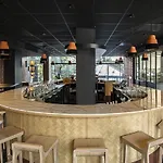Отель Oceania Paris Porte De Versailles Исси-ле-Мулино