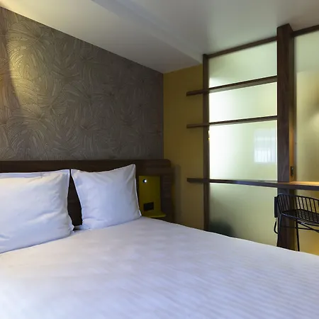 オセアニア パリ ポルト ドゥ ヴェルサイユ