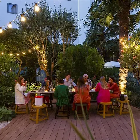 オセアニア パリ ポルト ドゥ ヴェルサイユ ホテル 4*