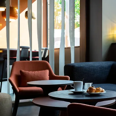 オセアニア パリ ポルト ドゥ ヴェルサイユ