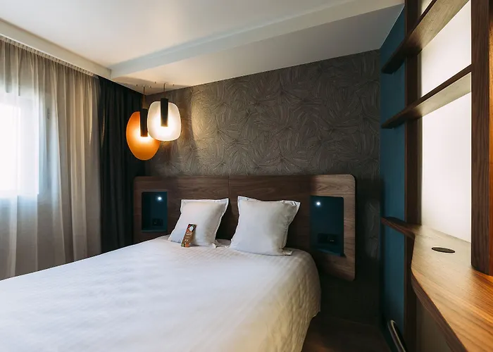 오세아니아 파리 포르트 드 베르사유 호텔 이씨레물리노