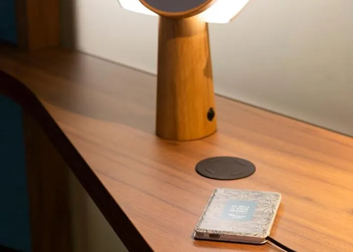 호텔 오세아니아 파리 포르트 드 베르사유