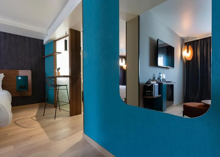 오세아니아 파리 포르트 드 베르사유 호텔 이씨레물리노