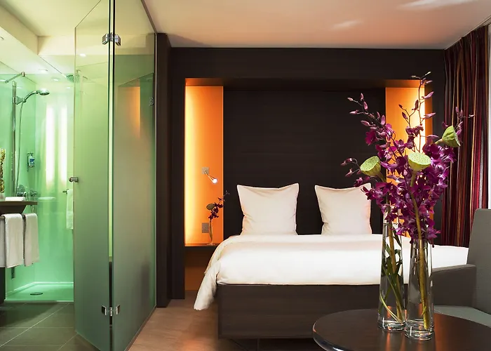 호텔 오세아니아 파리 포르트 드 베르사유 4*