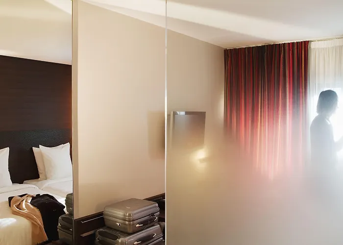 오세아니아 파리 포르트 드 베르사유 호텔