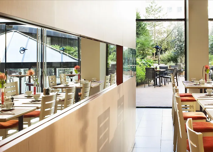 오세아니아 파리 포르트 드 베르사유 호텔