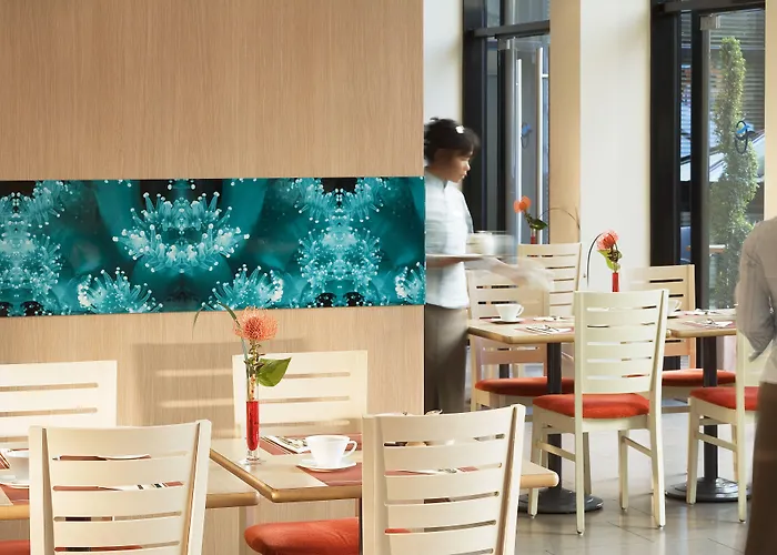 오세아니아 파리 포르트 드 베르사유 호텔 이씨레물리노