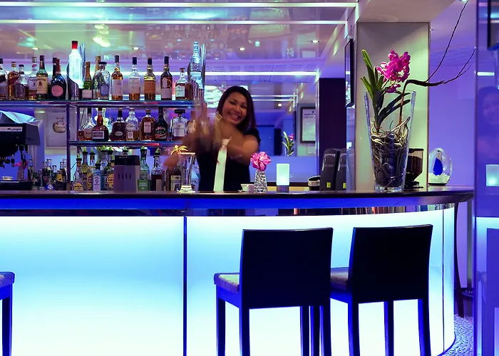 오세아니아 파리 포르트 드 베르사유 호텔