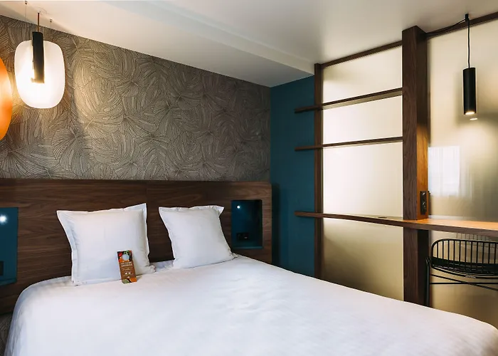 오세아니아 파리 포르트 드 베르사유 호텔