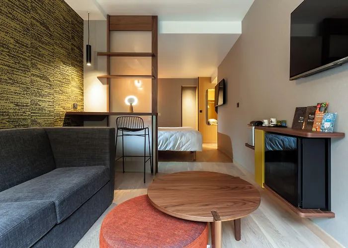 오세아니아 파리 포르트 드 베르사유 호텔